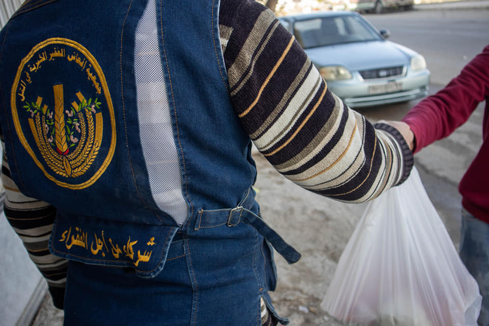 قال رسول الله ﷺ: "خِيَارُكُمْ مَنْ أَطْعَمَ الطَّعَامَ"